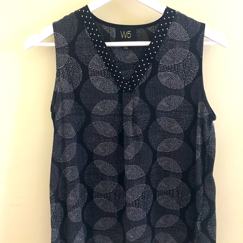 Women top